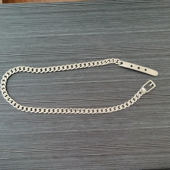 Silver-Tone Women's Chain Belt - Picture 5 of 5